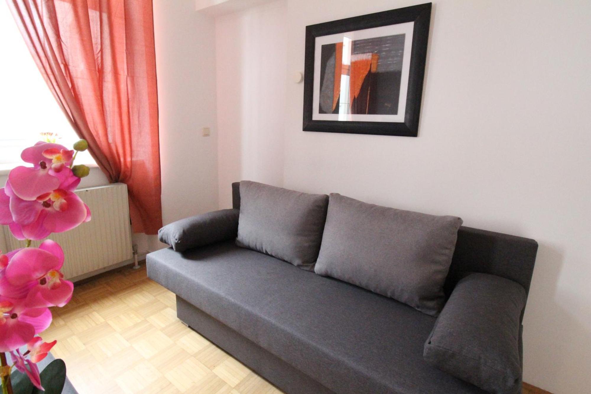 Zx Quad Room In Meidling Bécs Kültér fotó