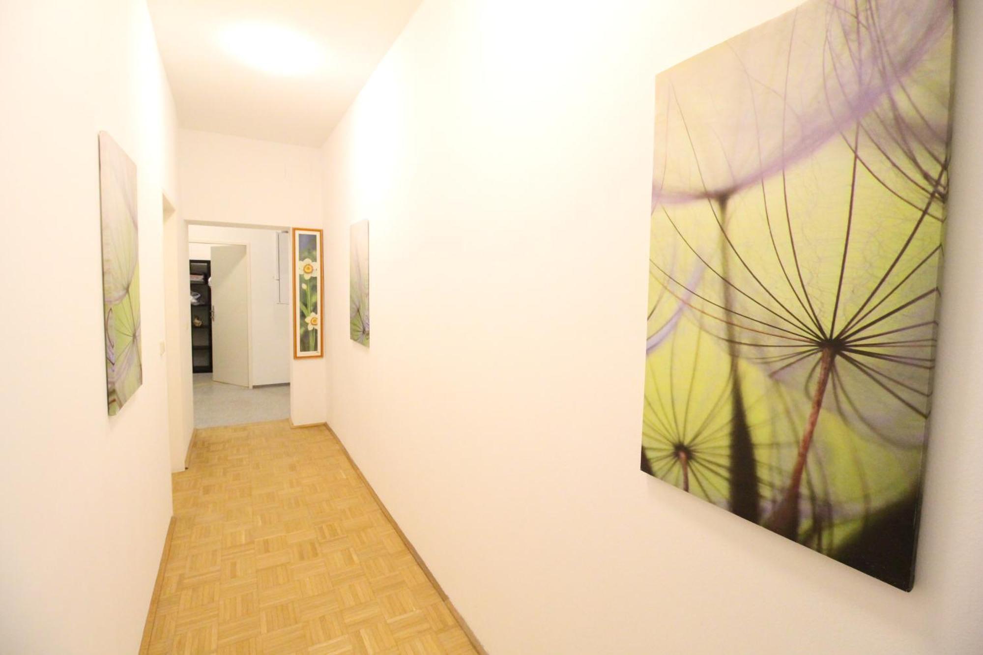 Zx Quad Room In Meidling Bécs Kültér fotó